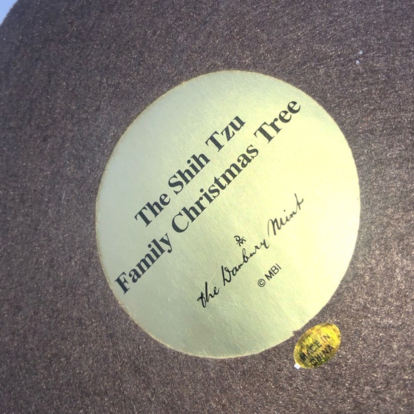 DANBURY MINT Lighted Shih Tzu Family Christmas Tree Very Rare! - Picture 10 of 11